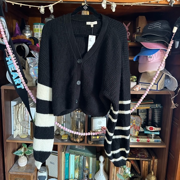 Truly Madly Deeply Sweaters - Truly madly deeply black and white balloon sweater sz med (zendaya/Spider-Man)